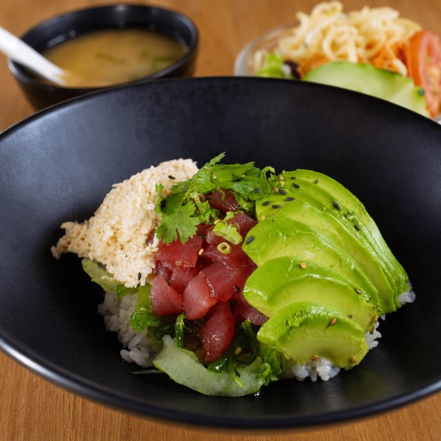 Poké Bowl Lunch.
