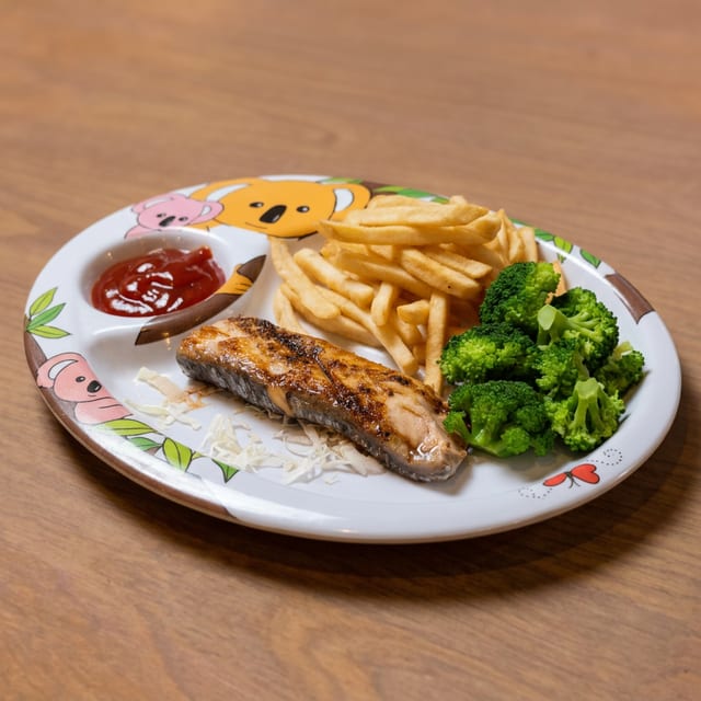 Kid's Plate Grilled Salmon.