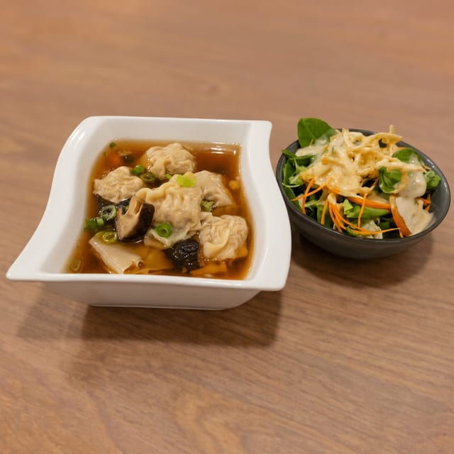 Wonton Dashi & Side Salad.