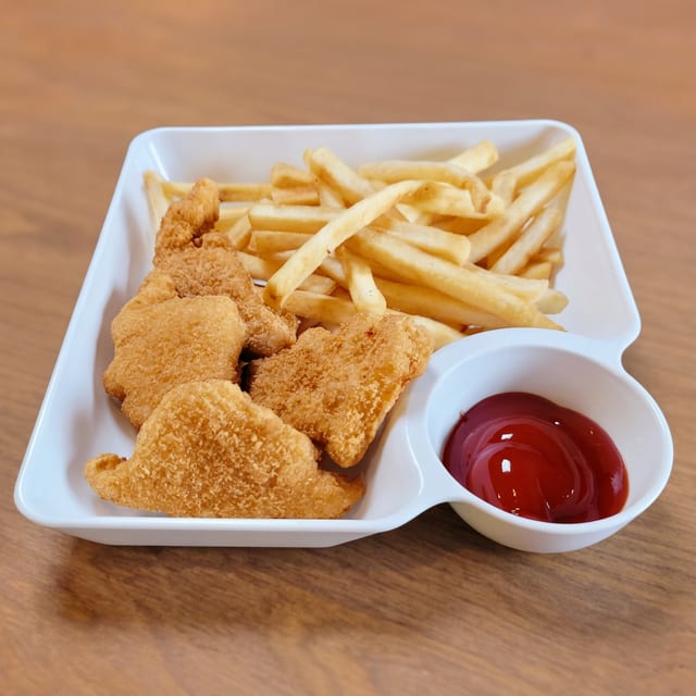 Kid's Plate Dino Nuggets.