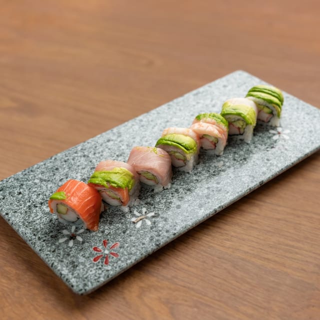 Rainbow Roll*.
